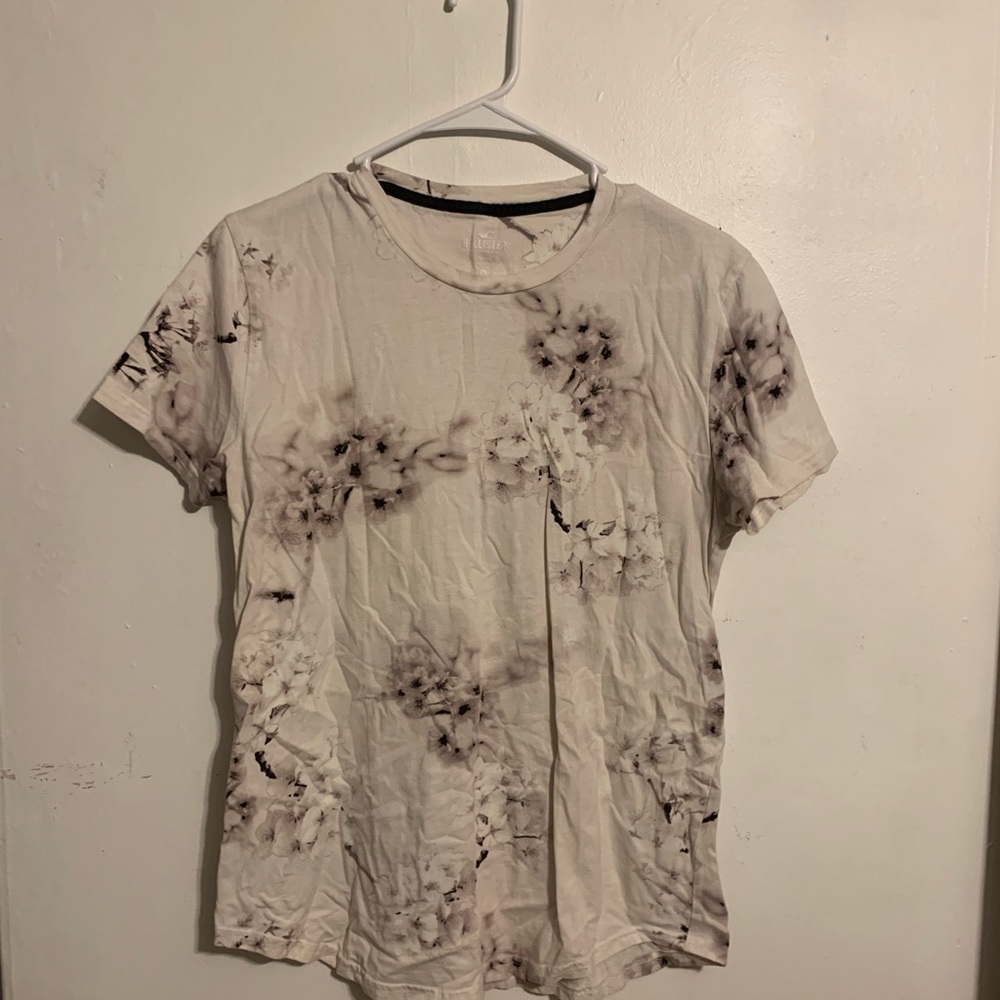 Hollister, small
